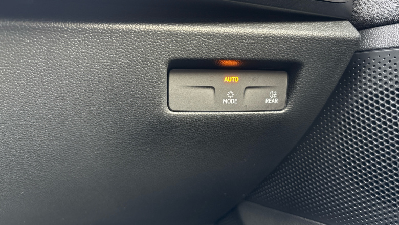 Skoda Superb 2.0 TDI SE Technology 5dr DSG Diesel Estate